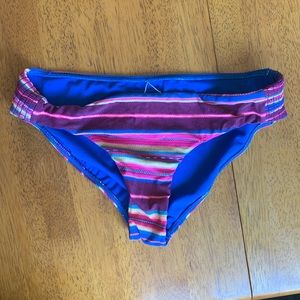*Billabong bikini bottoms